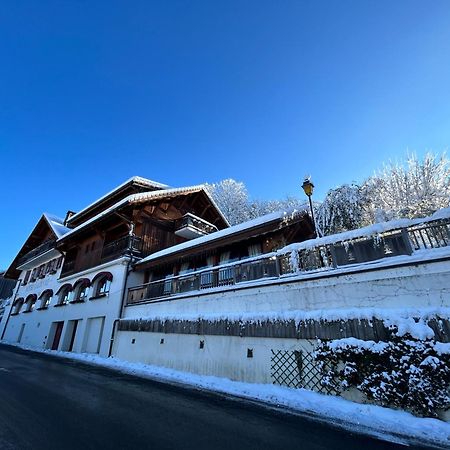 Hotel Le Jalouvre Mont-Saxonnex Exteriör bild